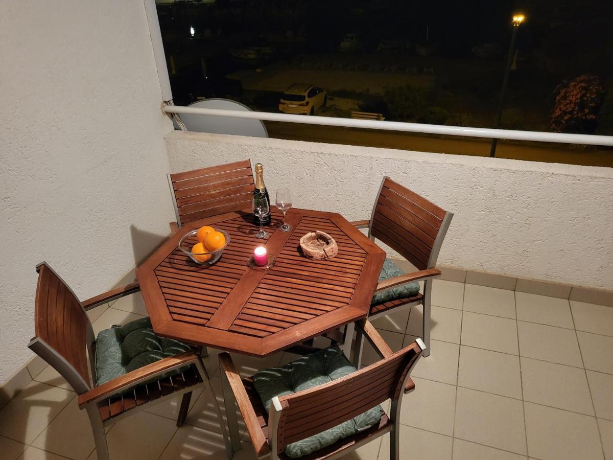 Appartement Sea&Sun à Turanj Extérieur photo