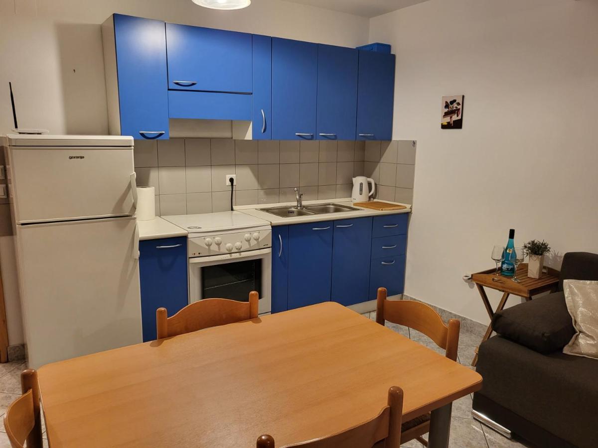 Appartement Sea&Sun à Turanj Extérieur photo